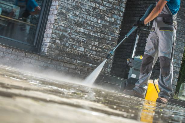 Post-Construction Pressure Washing in Earlville, IL